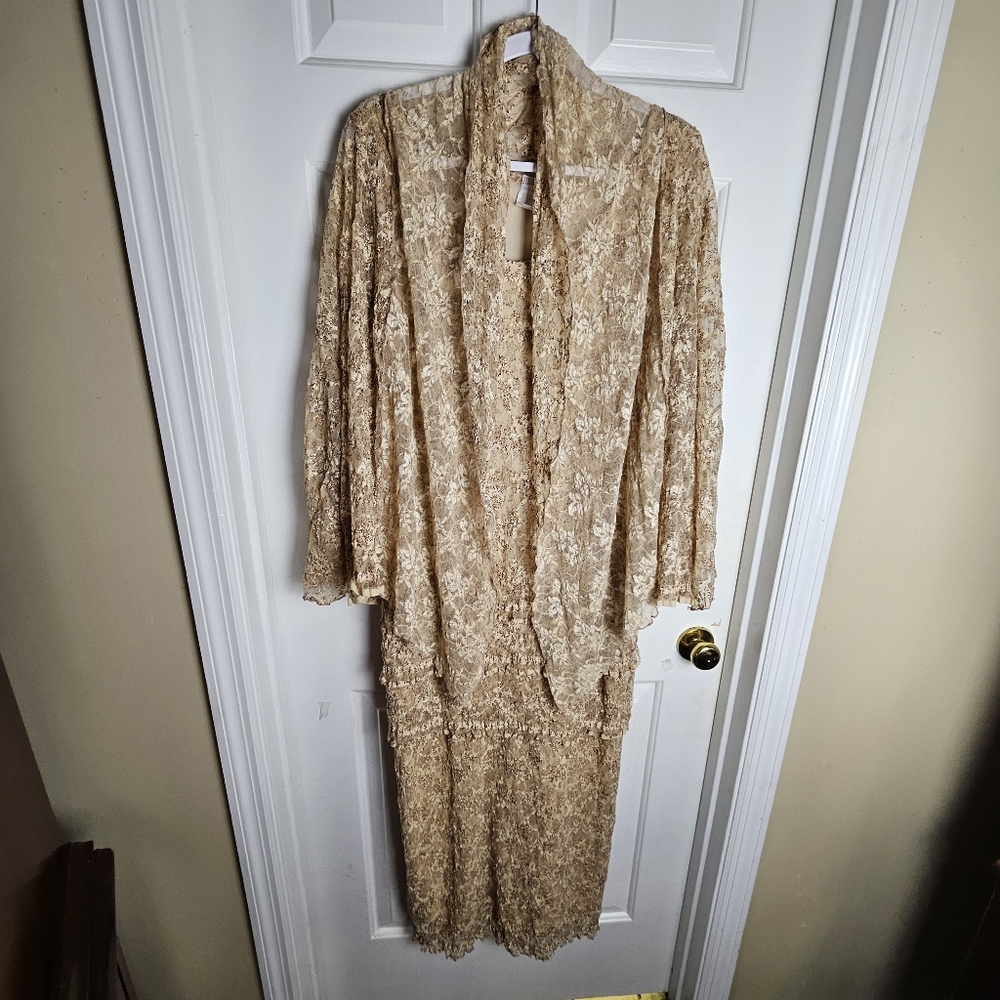 Designs Today's Women Elegant Lace Beige/Gold Dress/Jacket Size XL